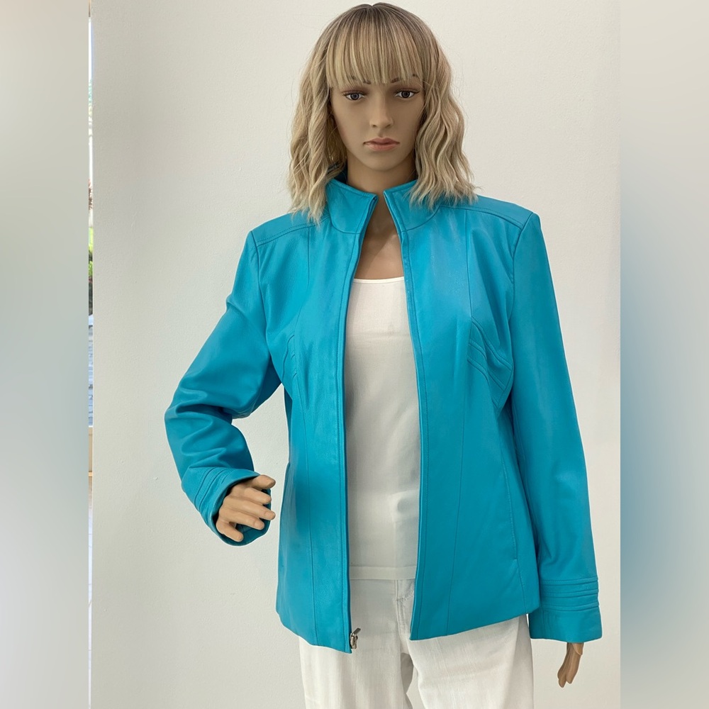 Gorgeous Kenneth Cole Reaction Blue, 100% Genuine Leather Jacket, Size M